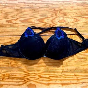 Victoria secrets bra